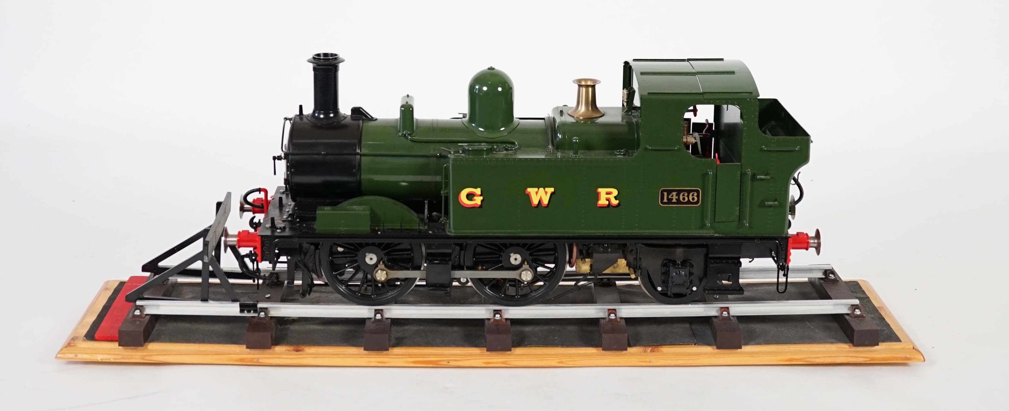 A Kingscale by Silver Crest Models 5 inch gauge coal fired live steam GWR Class 14xx 0-6-0T locomotive, in unlined green livery as 1466